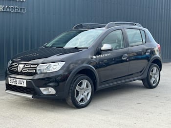 Used Dacia Sandero Stepway 2018 for sale - 79688109: Photo