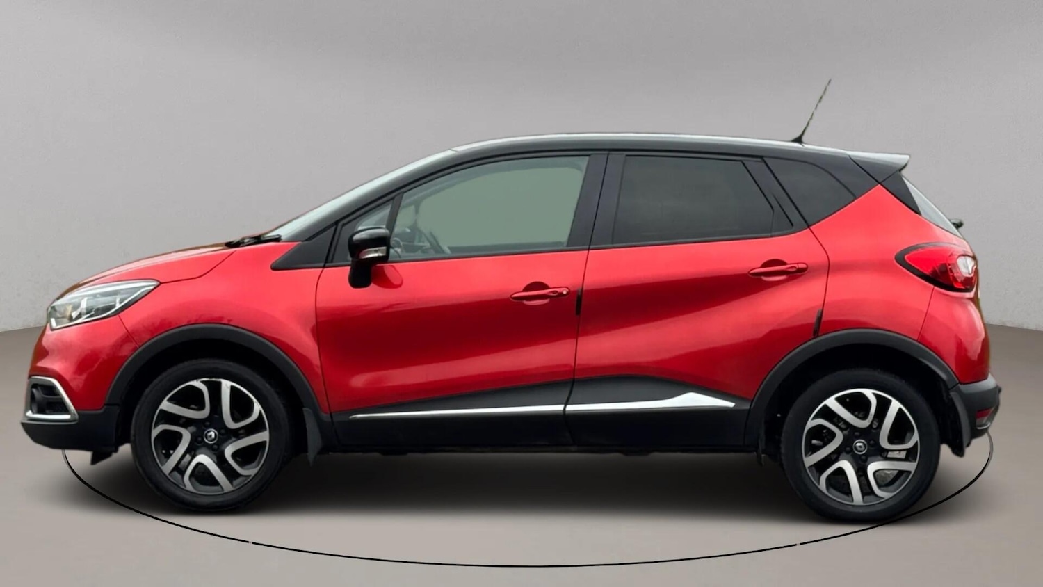 Used Renault Captur 2017 for sale - 76765687: Photo 10