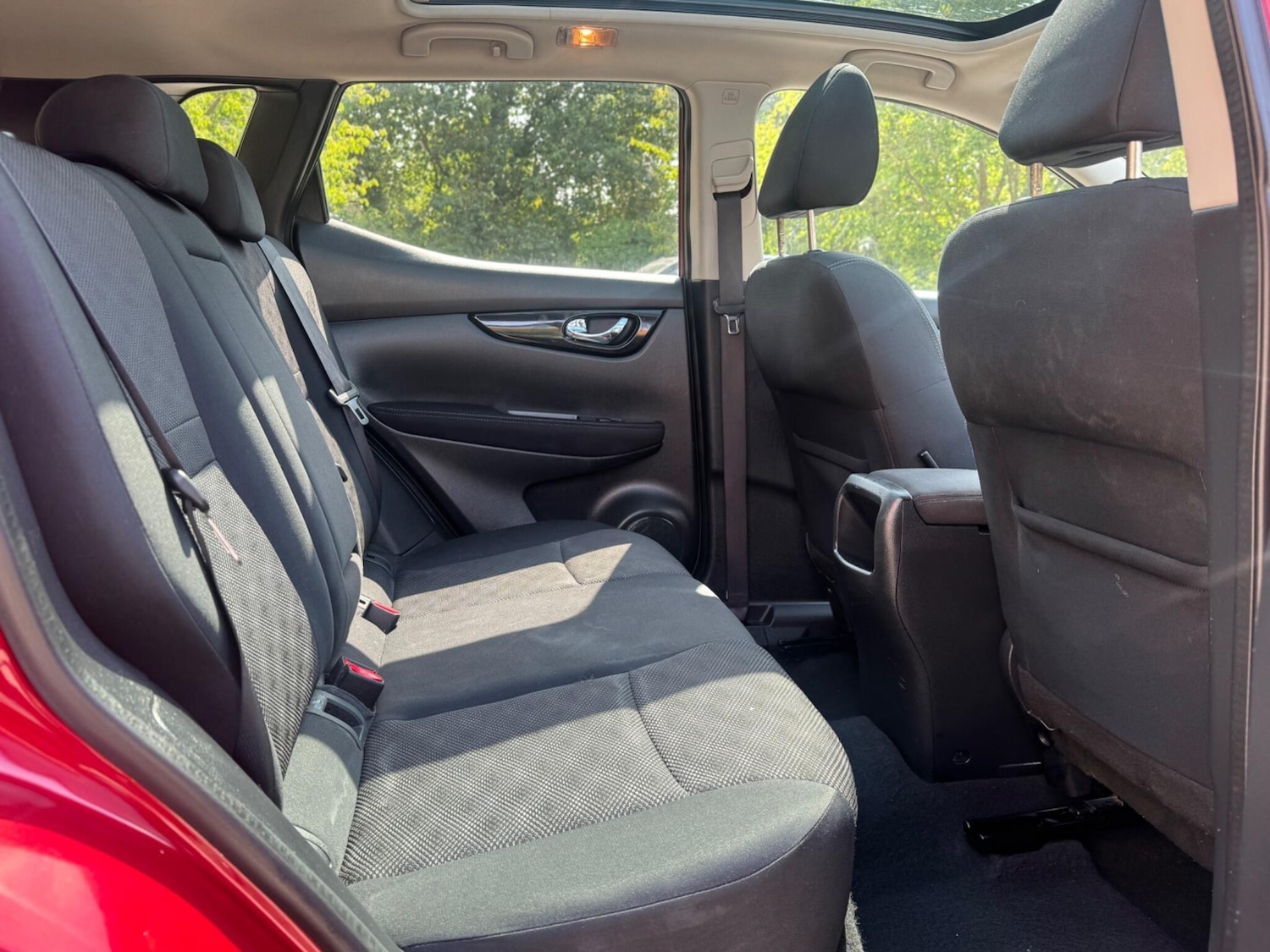 Used Nissan Qashqai 2015 for sale - 76585492: Photo 31