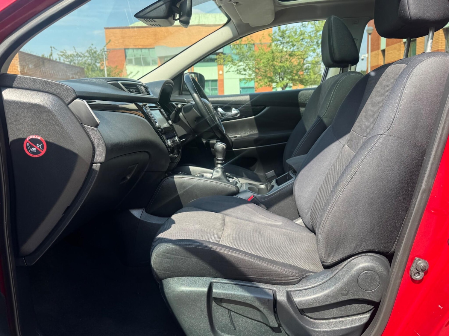 Used Nissan Qashqai 2015 for sale - 76585492: Photo 35