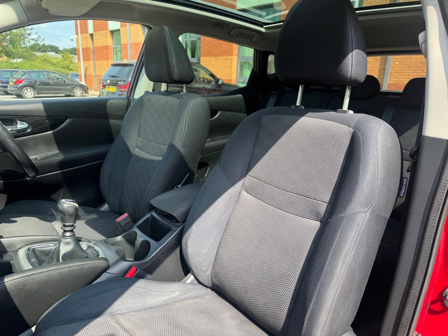 Used Nissan Qashqai 2015 for sale - 76585492: Photo 37