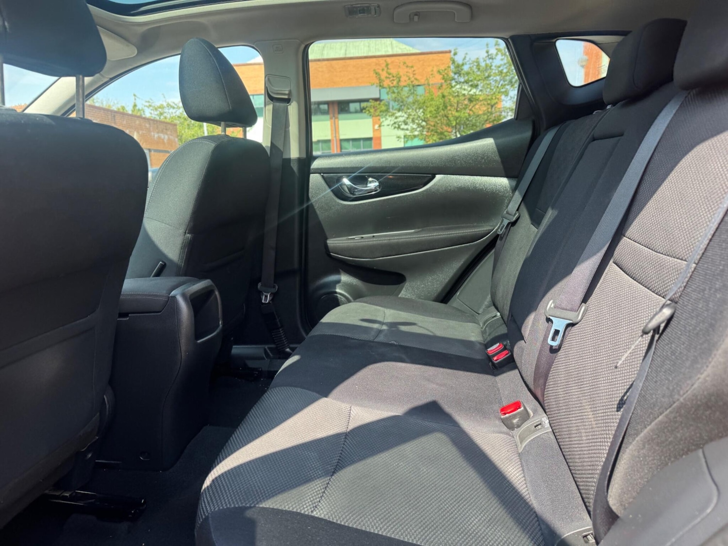 Used Nissan Qashqai 2015 for sale - 76585492: Photo 39