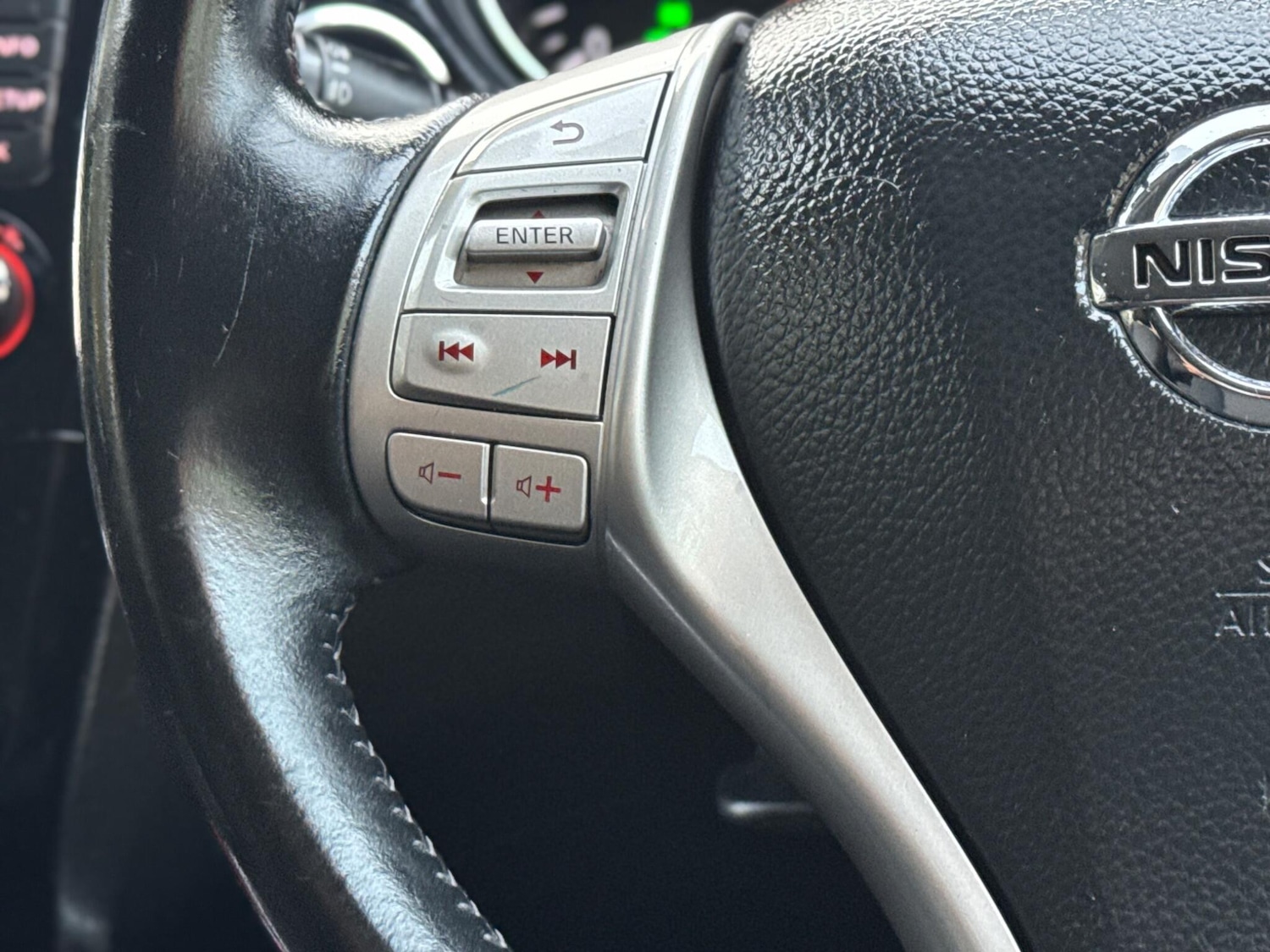 Used Nissan Qashqai for sale - 76992443: Photo 22