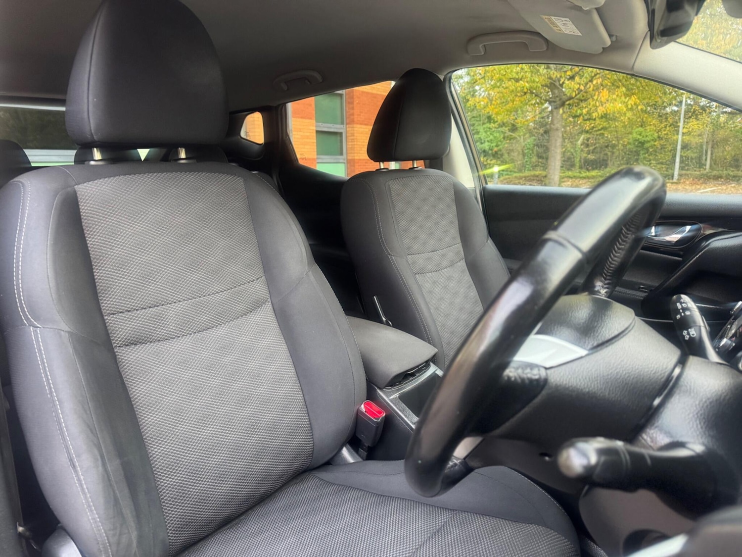 Used Nissan Qashqai for sale - 76992443: Photo 28