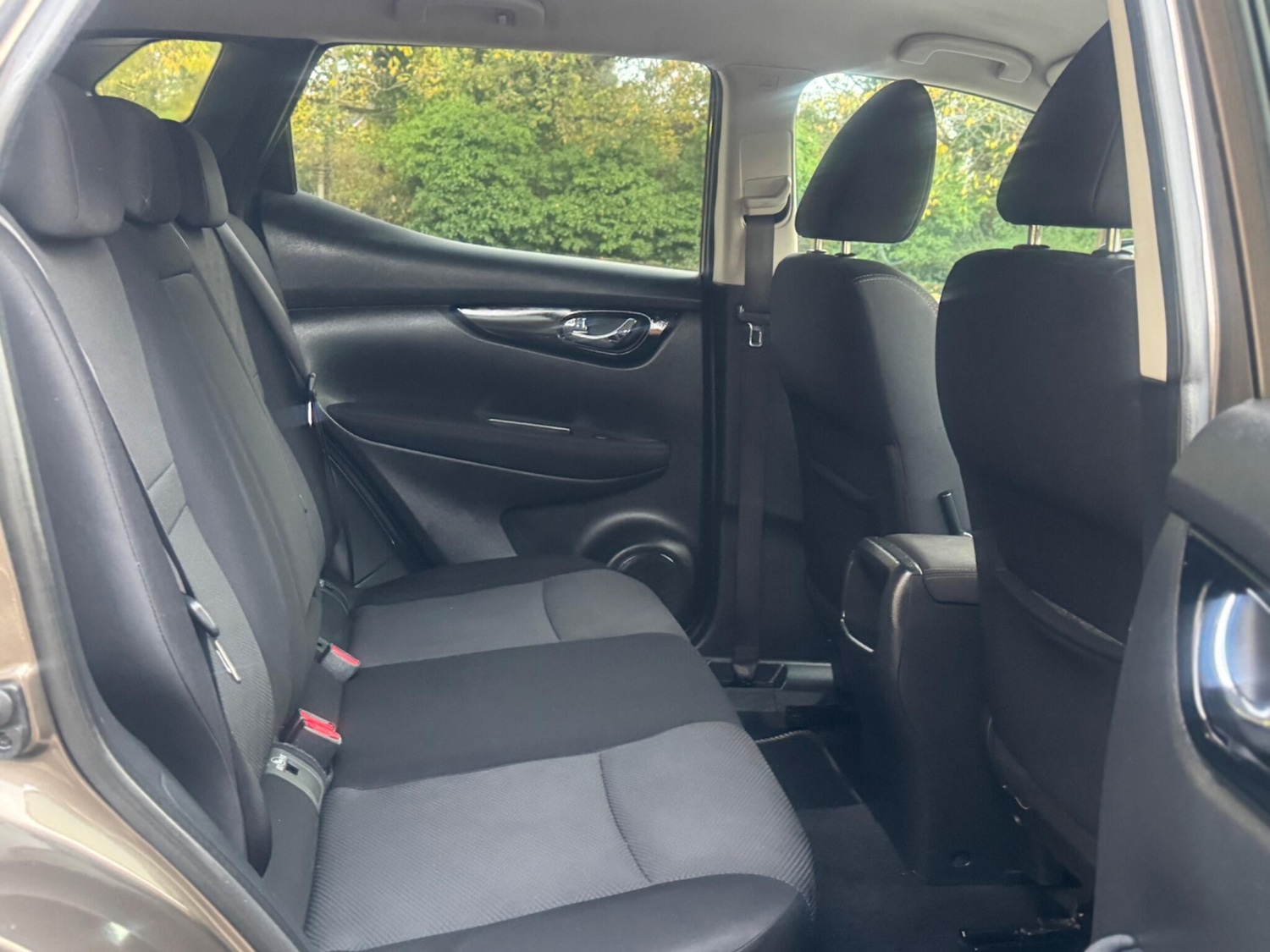 Used Nissan Qashqai for sale - 76992443: Photo 30