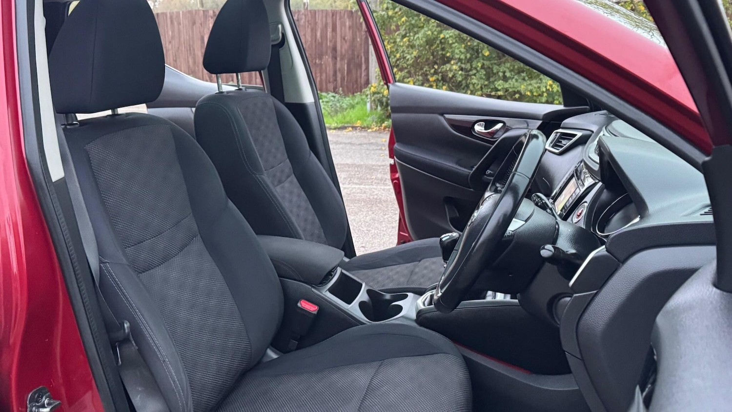 Used Nissan Qashqai 2014 for sale - 76597460: Photo 22