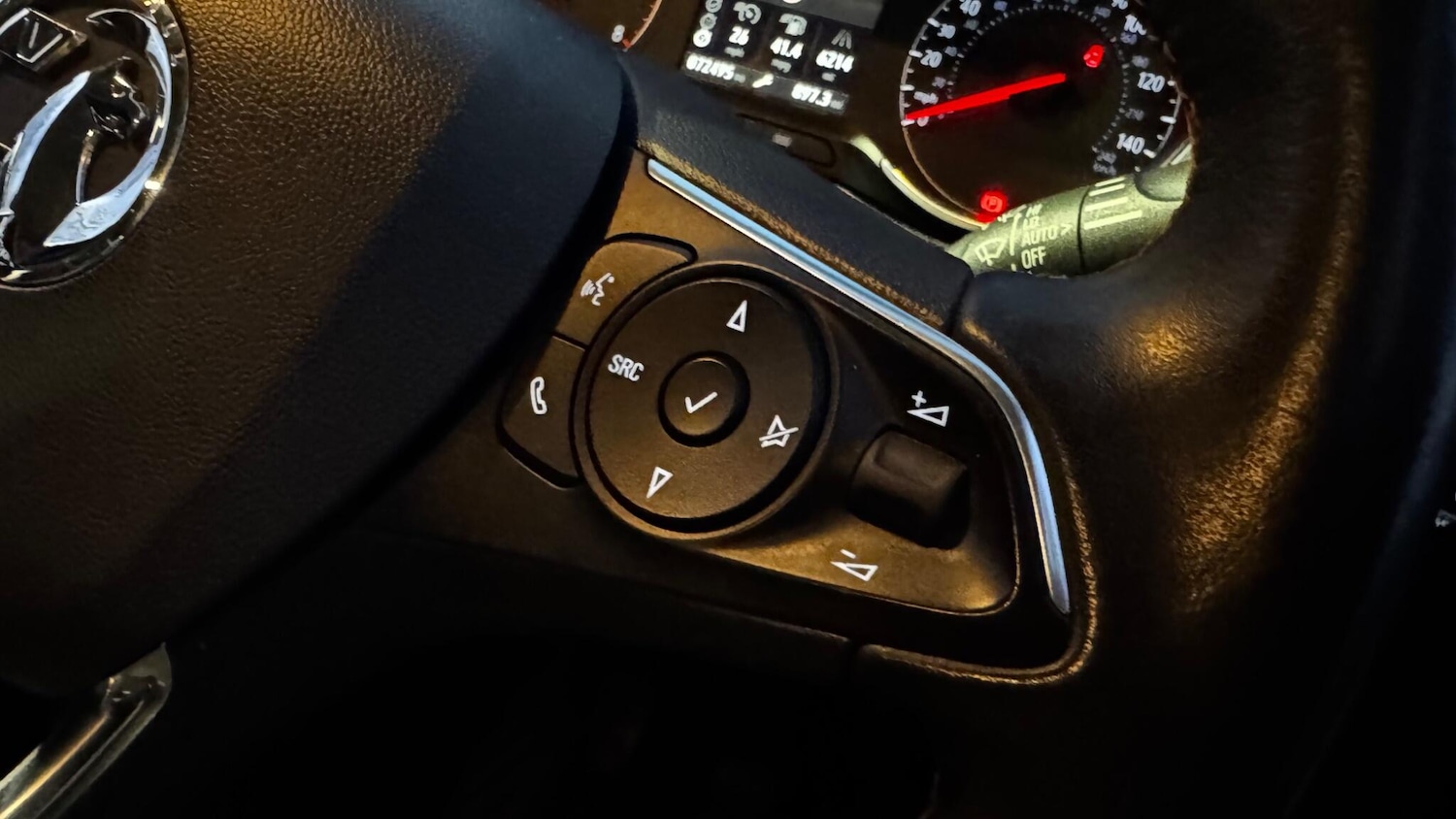 Used Vauxhall Crossland X 2019 for sale - 77175664: Photo 22