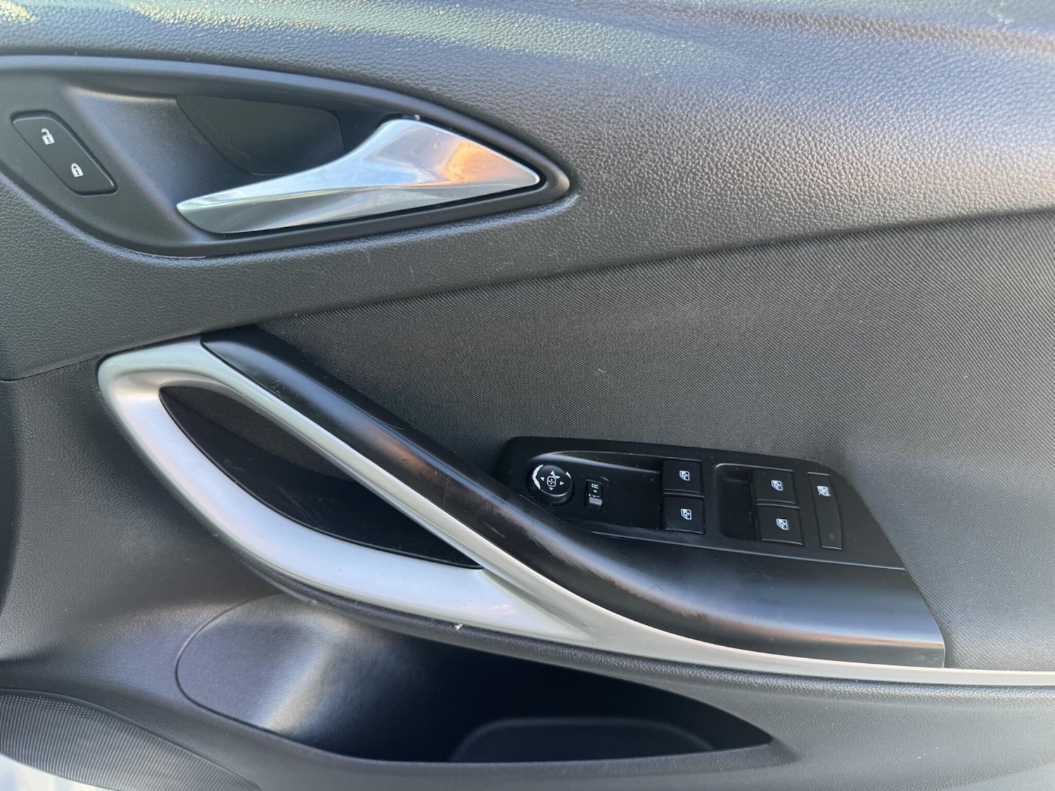 Used Vauxhall Astra for sale - 77737036: Photo 26