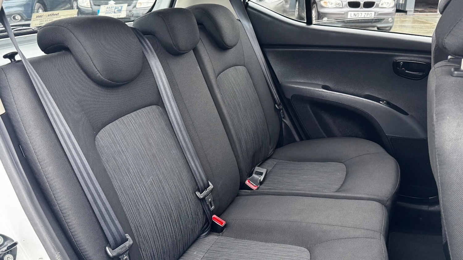 Used Hyundai i10 2012 for sale - 77255065: Photo 18