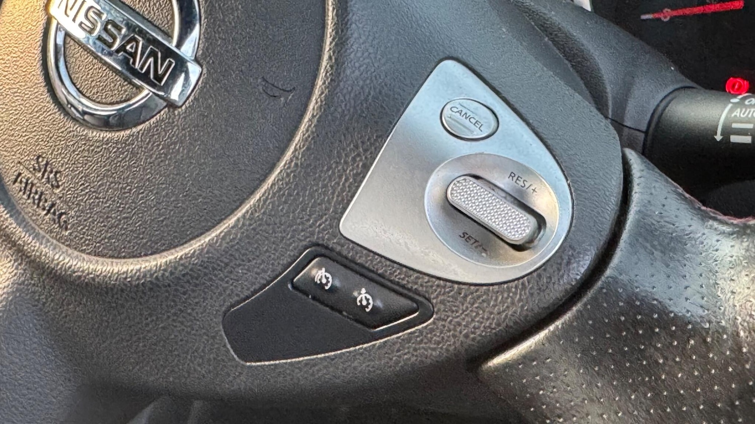 Used Nissan Juke 2015 for sale - 76953213: Photo 36