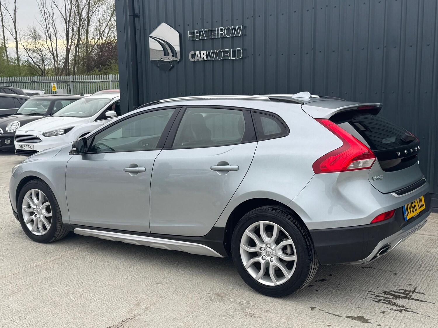 Used Volvo V40 Cross Country for sale - 78214664: Photo 12