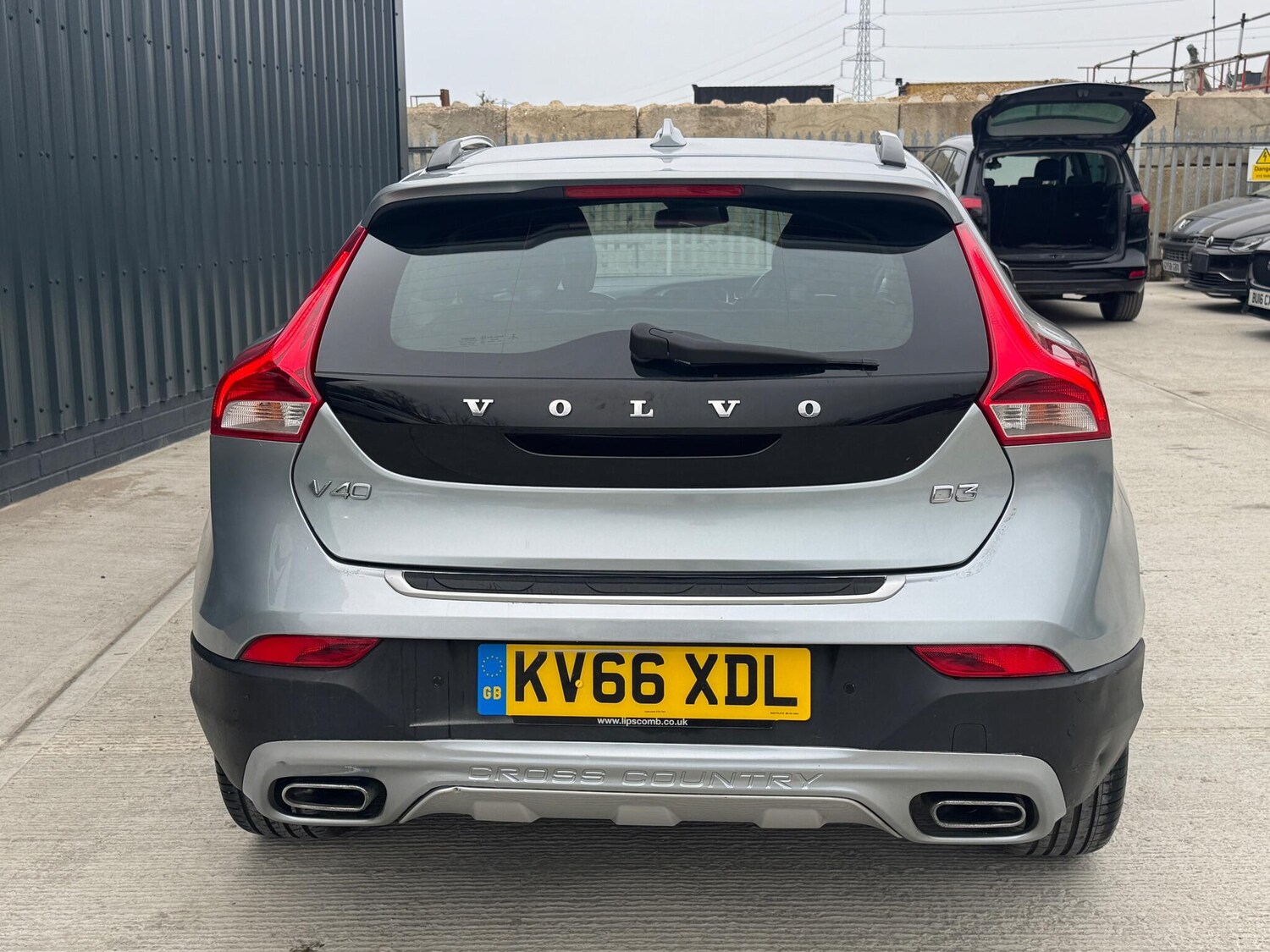 Used Volvo V40 Cross Country for sale - 78214664: Photo 14