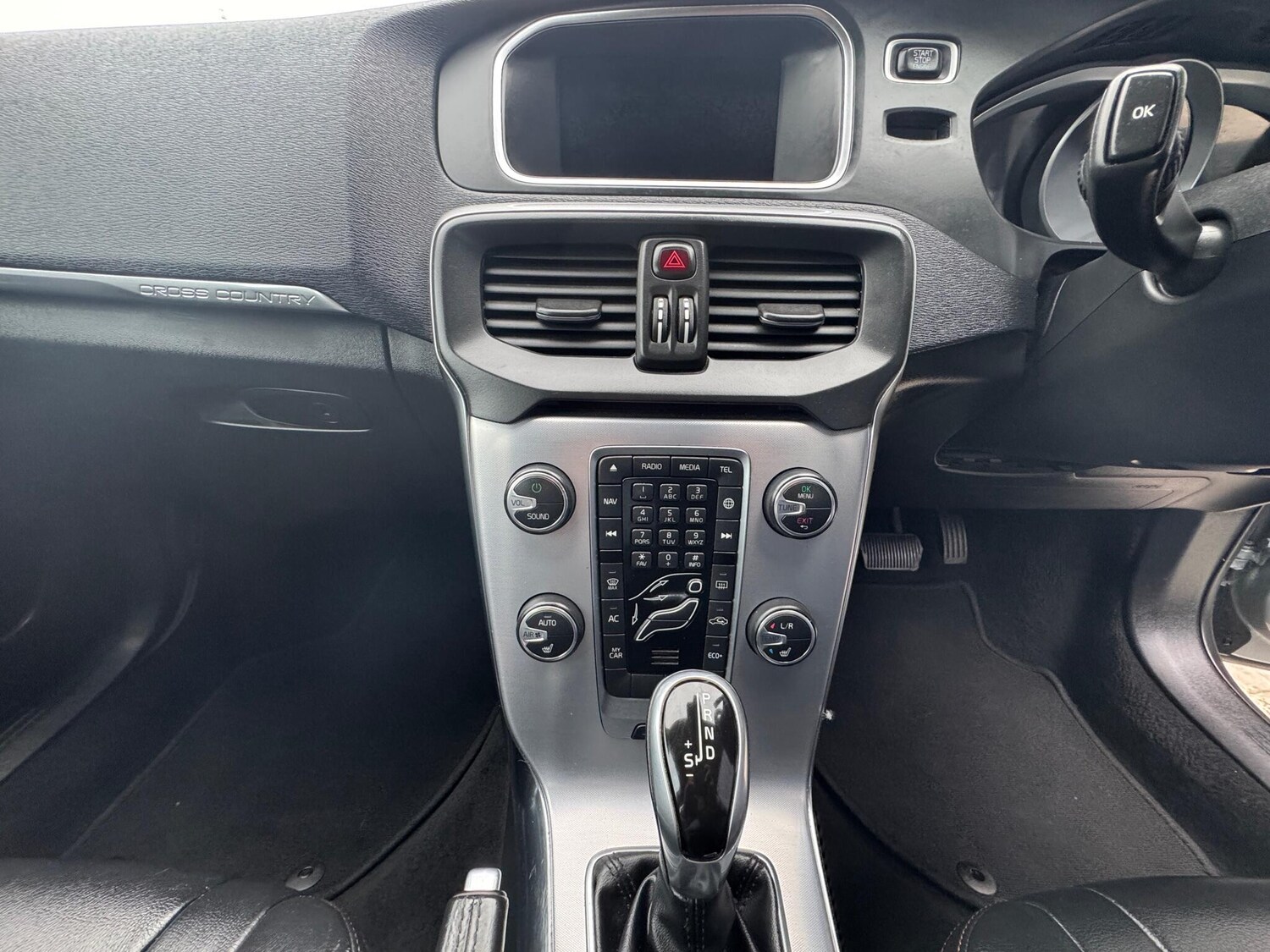 Used Volvo V40 Cross Country for sale - 78214664: Photo 20