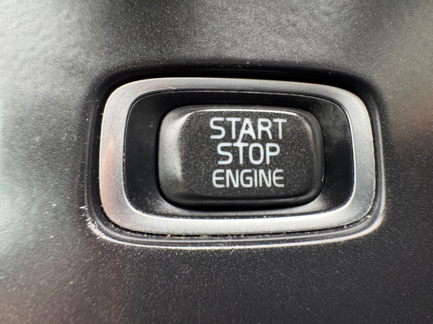 Used Volvo V40 Cross Country for sale - 78214664: Photo 28