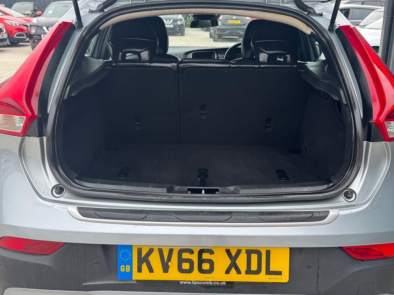 Used Volvo V40 Cross Country for sale - 78214664: Photo 35