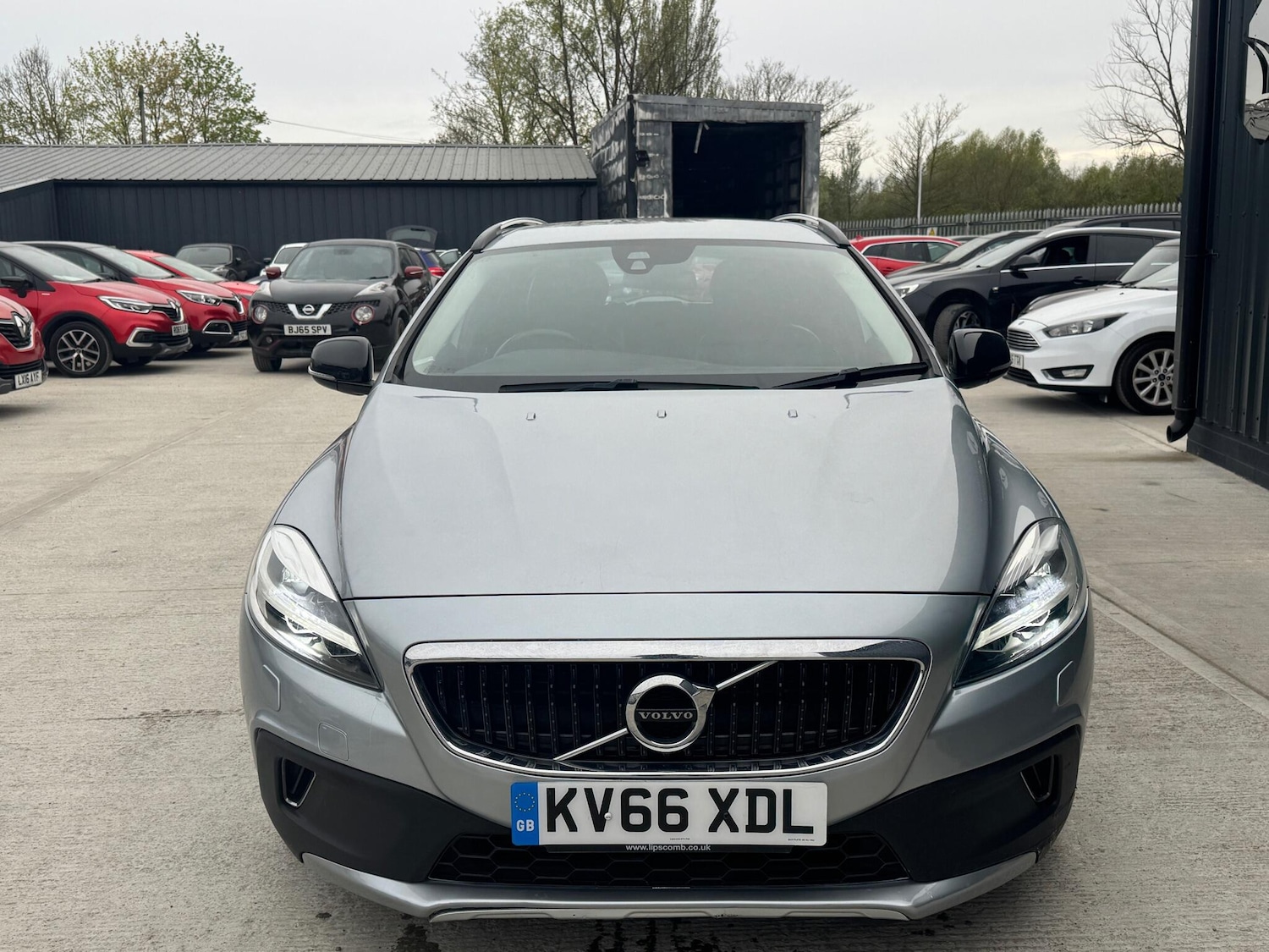 Used Volvo V40 Cross Country for sale - 78214664: Photo 4