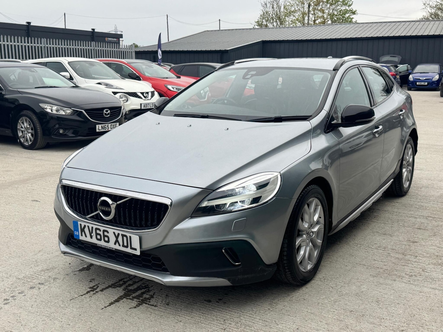 Used Volvo V40 Cross Country for sale - 78214664: Photo 5