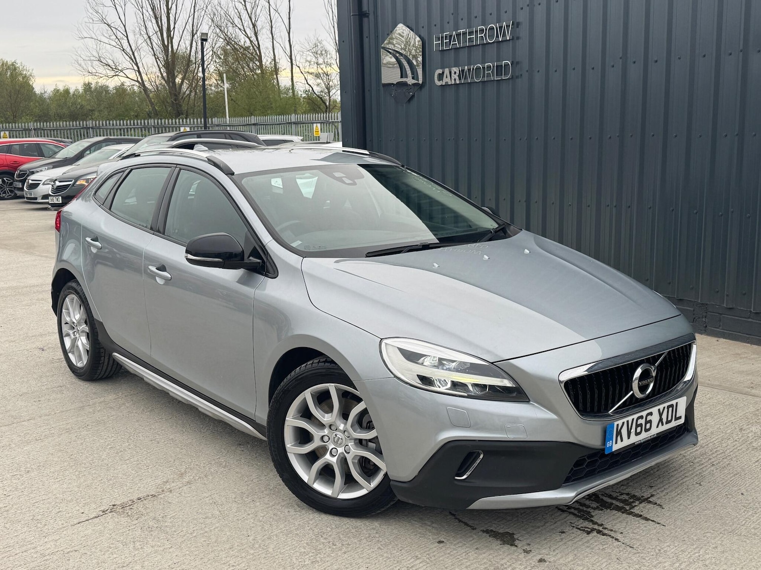 Used Volvo V40 Cross Country for sale - 78214664: Photo 7