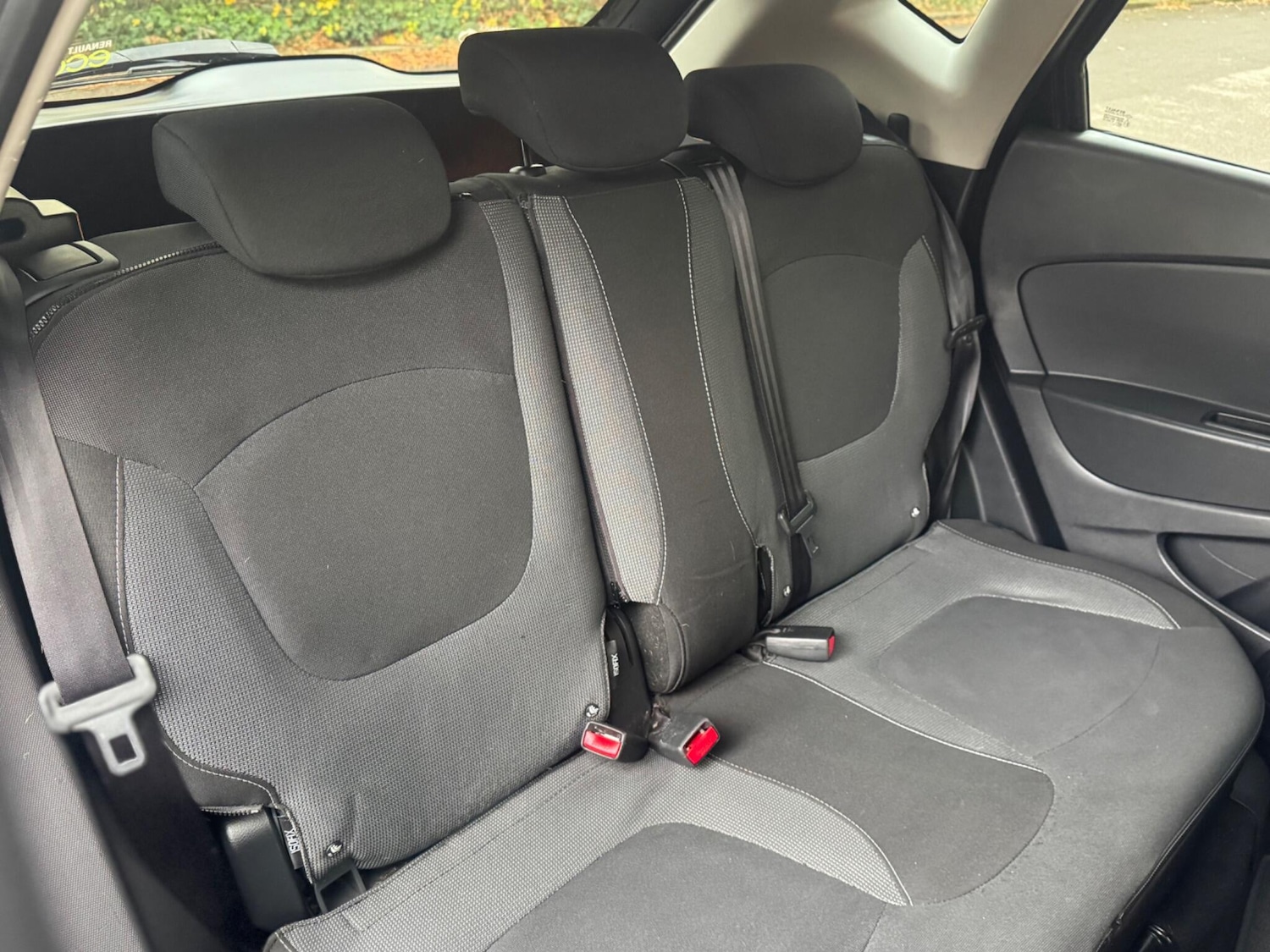 Used Renault Captur 2014 for sale - 76994105: Photo 31