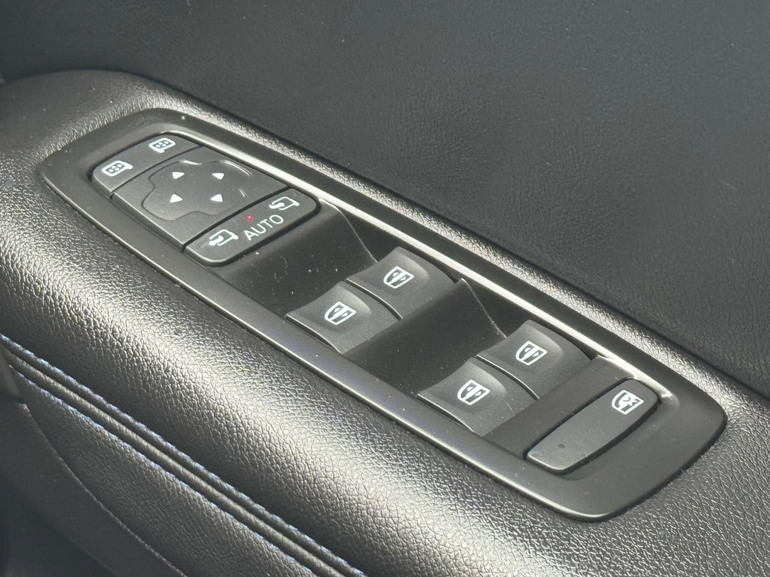 Used Renault Megane 2019 for sale - 76584625: Photo 28