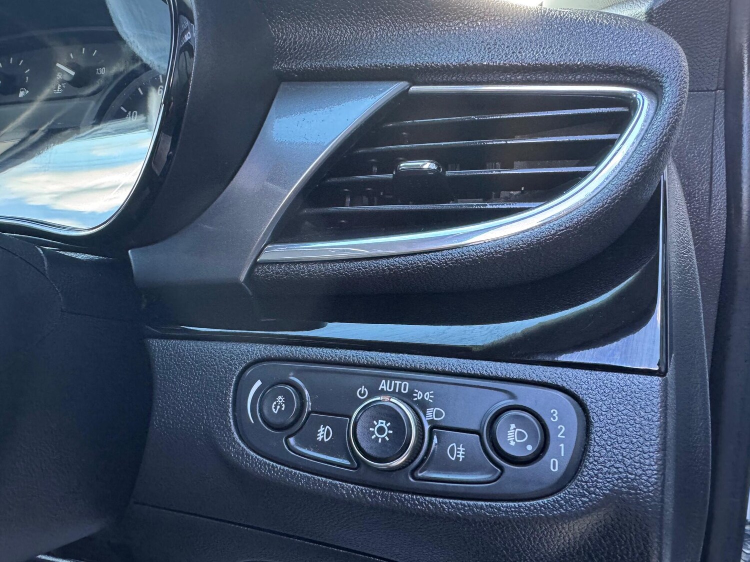 Used Vauxhall Mokka X 2019 for sale - 77839321: Photo 23