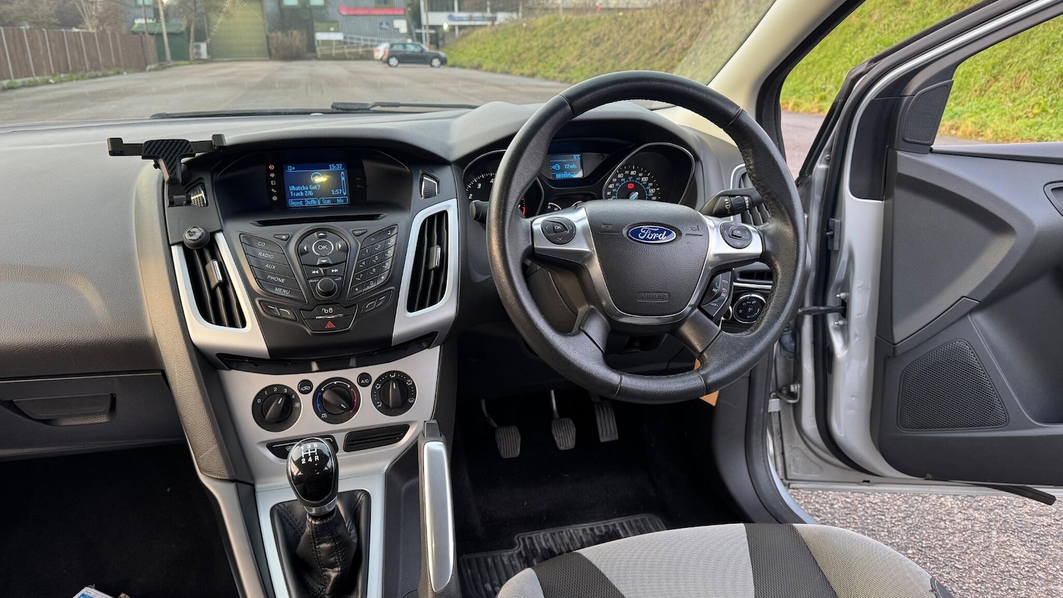 Used Ford Focus 2011 for sale - 77175655: Photo 18