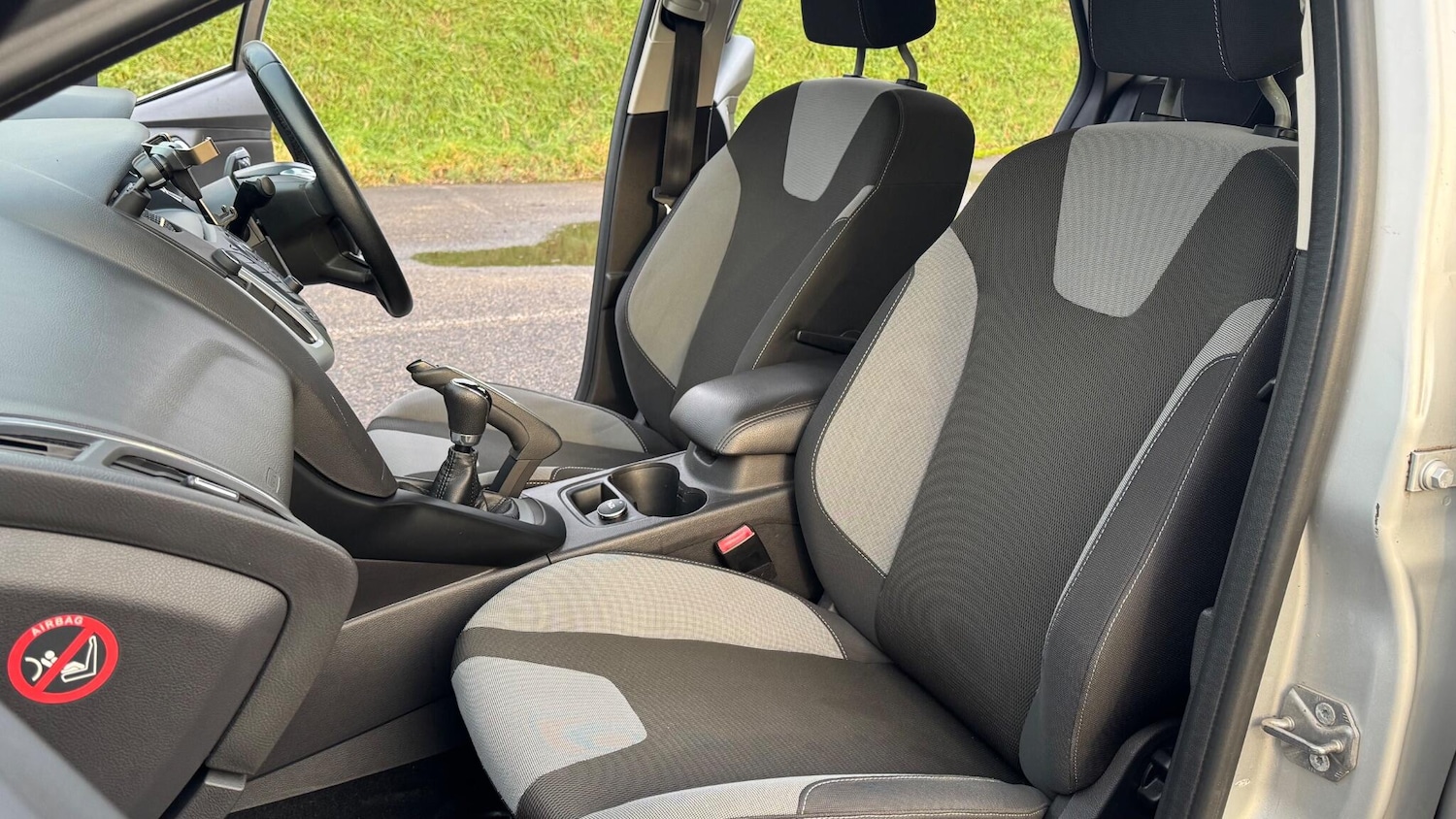 Used Ford Focus 2011 for sale - 77175655: Photo 37