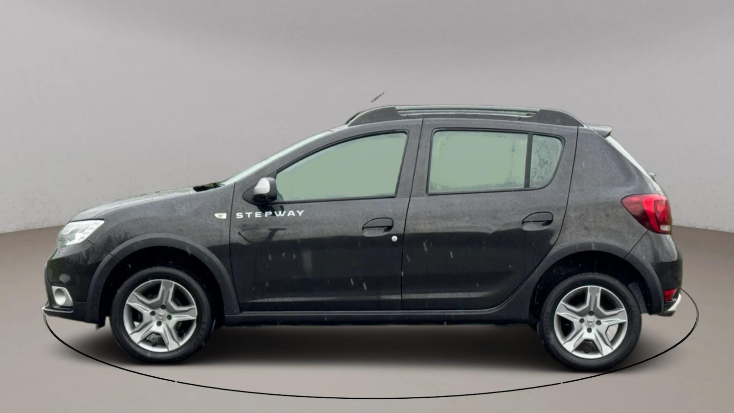 Used Dacia Sandero Stepway 2017 for sale - 76865471: Photo 12