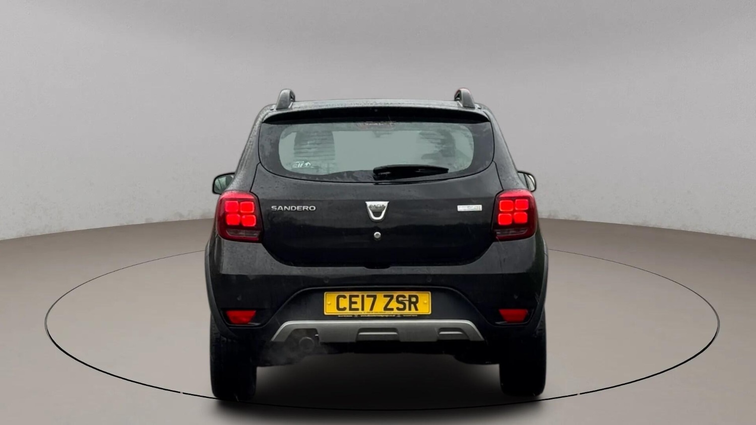 Used Dacia Sandero Stepway 2017 for sale - 76865471: Photo 14