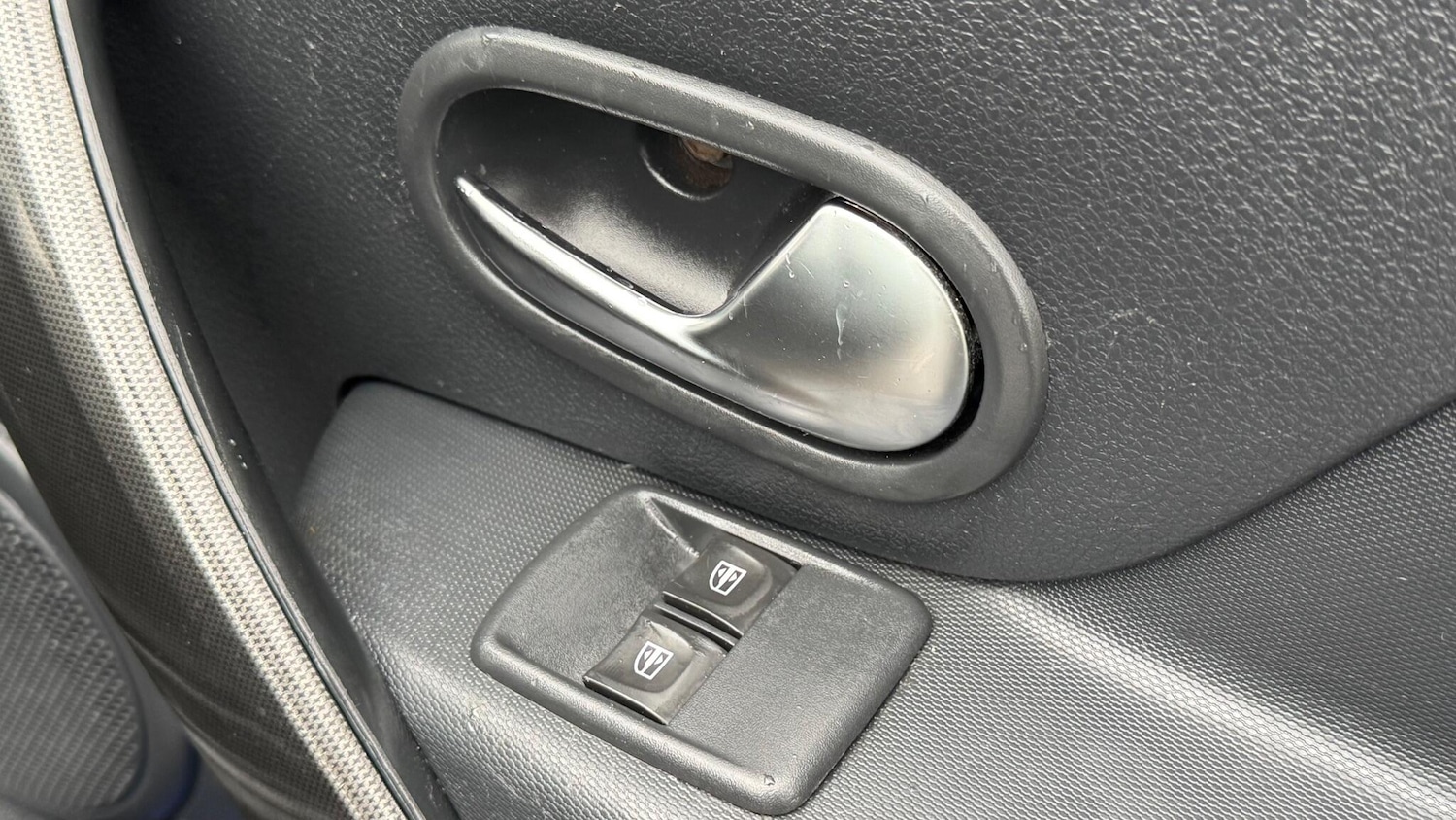 Used Dacia Sandero Stepway 2017 for sale - 76865471: Photo 25