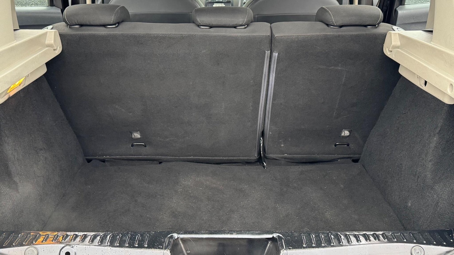 Used Dacia Sandero Stepway 2017 for sale - 76865471: Photo 32