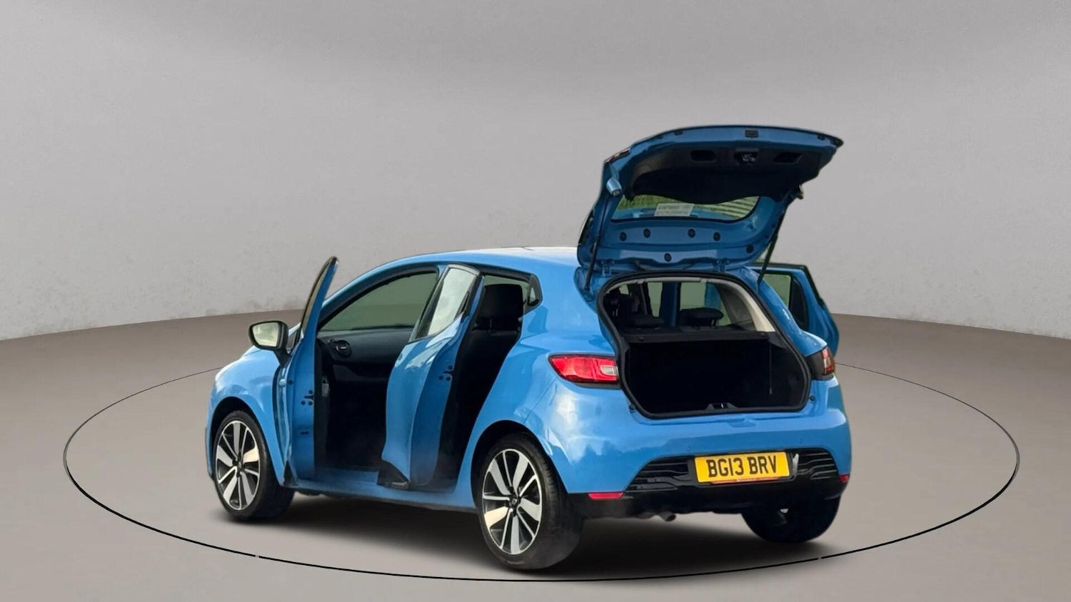 Used Renault Clio 2013 for sale - 77396650: Photo 12