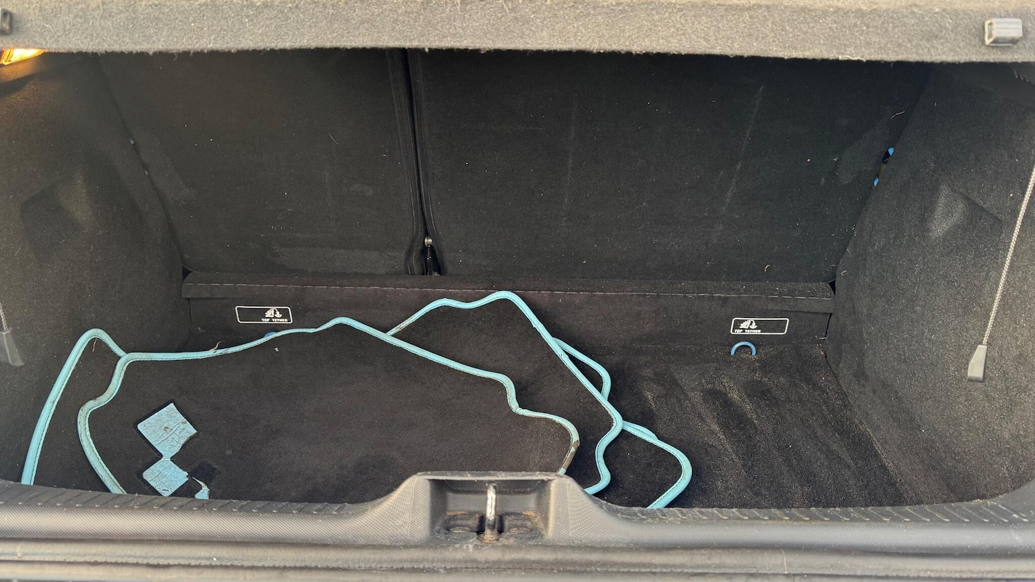 Used Renault Clio 2013 for sale - 77396650: Photo 32