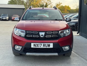 Used Dacia Sandero Stepway 2017 for sale - 79396139: Photo