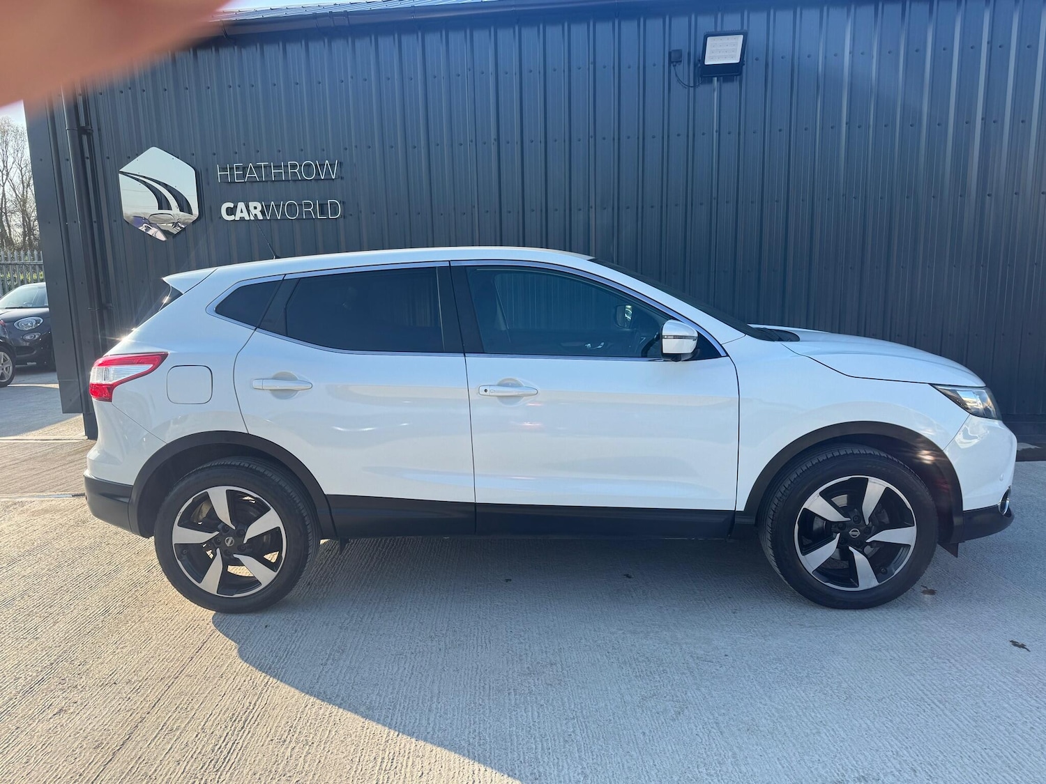 Used Nissan Qashqai 2016 for sale - 77978094: Photo 16