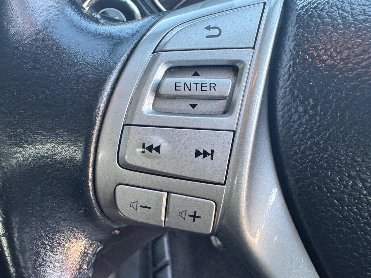 Used Nissan Qashqai 2016 for sale - 77978094: Photo 29