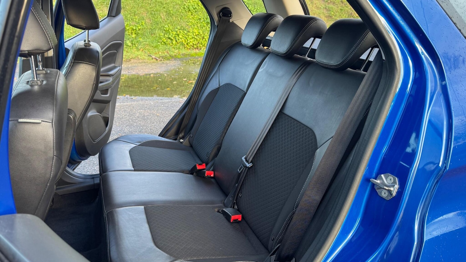 Used Ford Ecosport 2015 for sale - 76801822: Photo 28