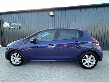 Used Peugeot 208 2014 for sale - 78999035: Photo