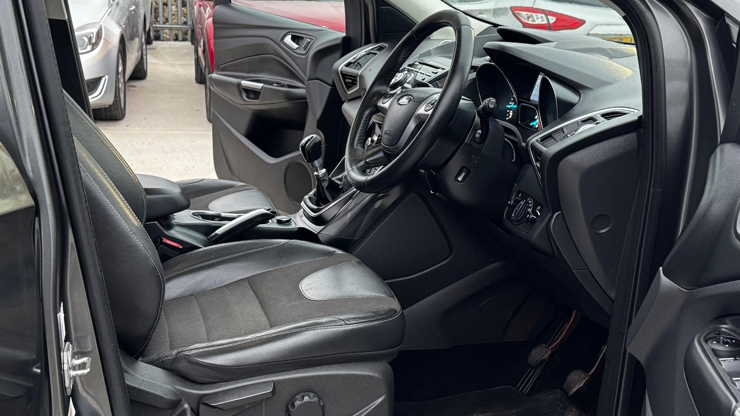 Used Ford Kuga 2015 for sale - 77344881: Photo 23