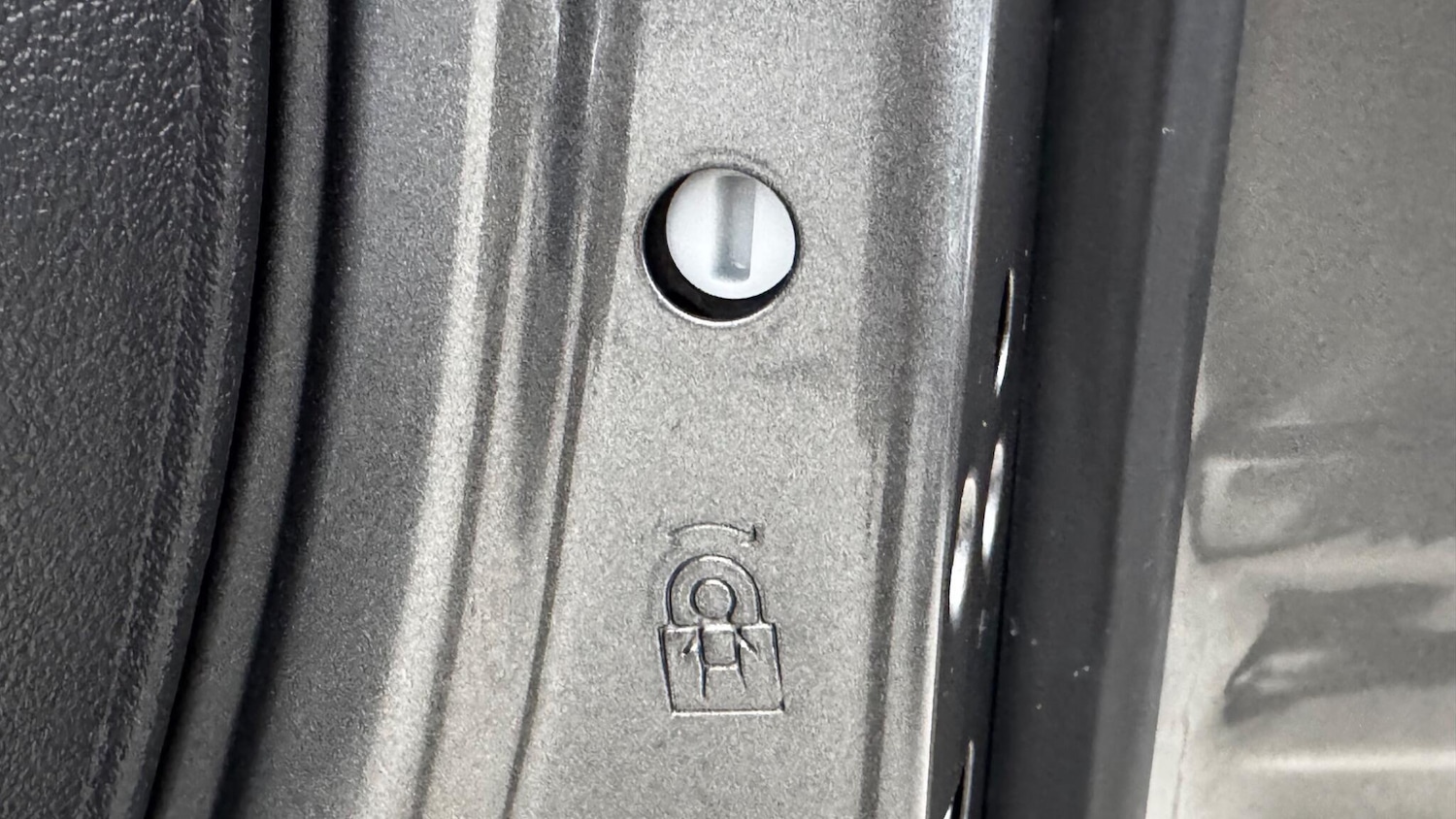 Used Ford Kuga 2015 for sale - 77344881: Photo 30