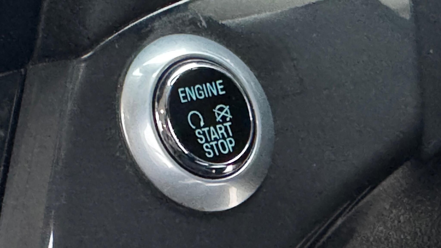 Used Ford Kuga 2015 for sale - 77344881: Photo 38