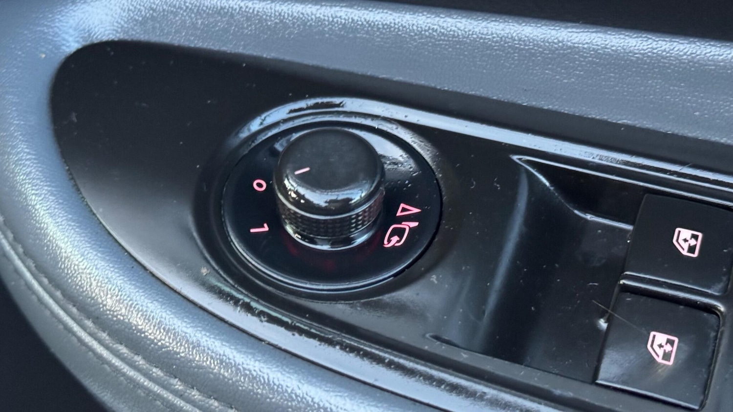 Used Vauxhall Mokka 2015 for sale - 76584344: Photo 28