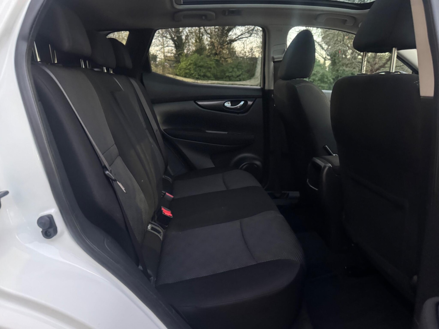 Used Nissan Qashqai 2015 for sale - 76671269: Photo 31