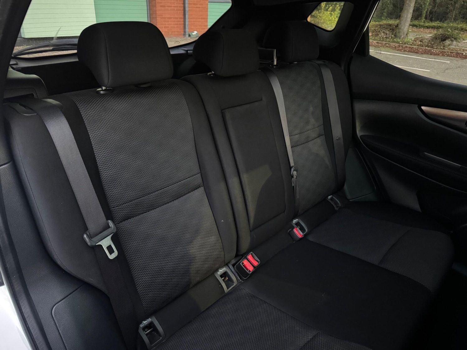 Used Nissan Qashqai 2015 for sale - 76671269: Photo 32