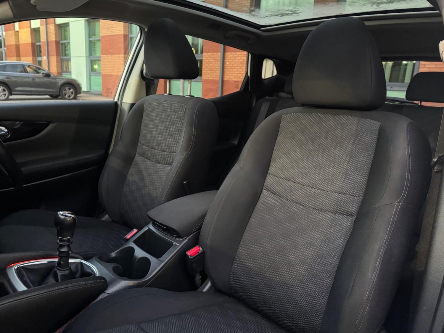 Used Nissan Qashqai 2015 for sale - 76671269: Photo 37