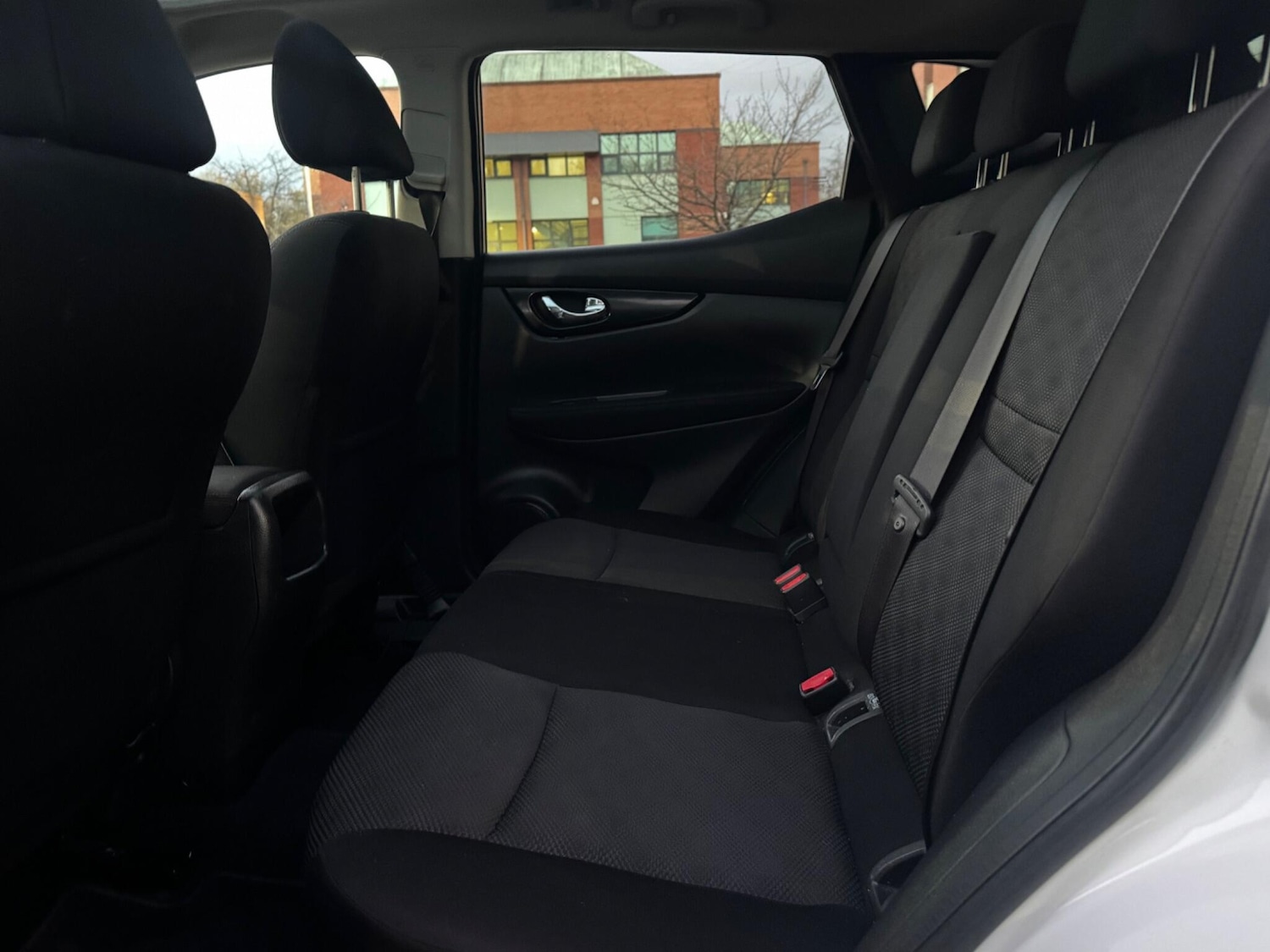 Used Nissan Qashqai 2015 for sale - 76671269: Photo 39