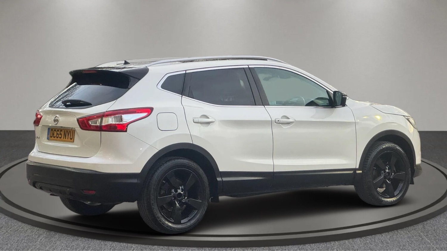 Used Nissan Qashqai 2015 for sale - 76671269: Photo 6