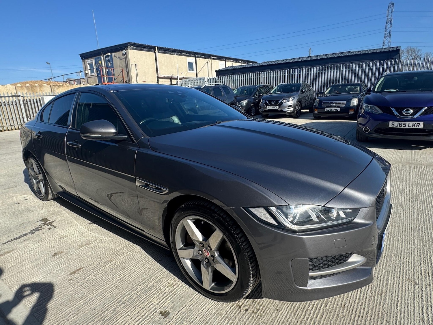 Used Jaguar XE 2016 for sale - 77925449: Photo 10