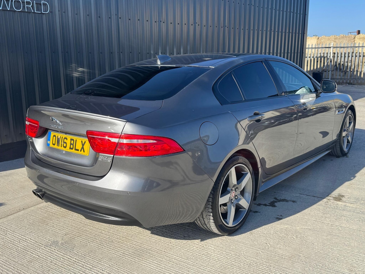 Used Jaguar XE 2016 for sale - 77925449: Photo 24