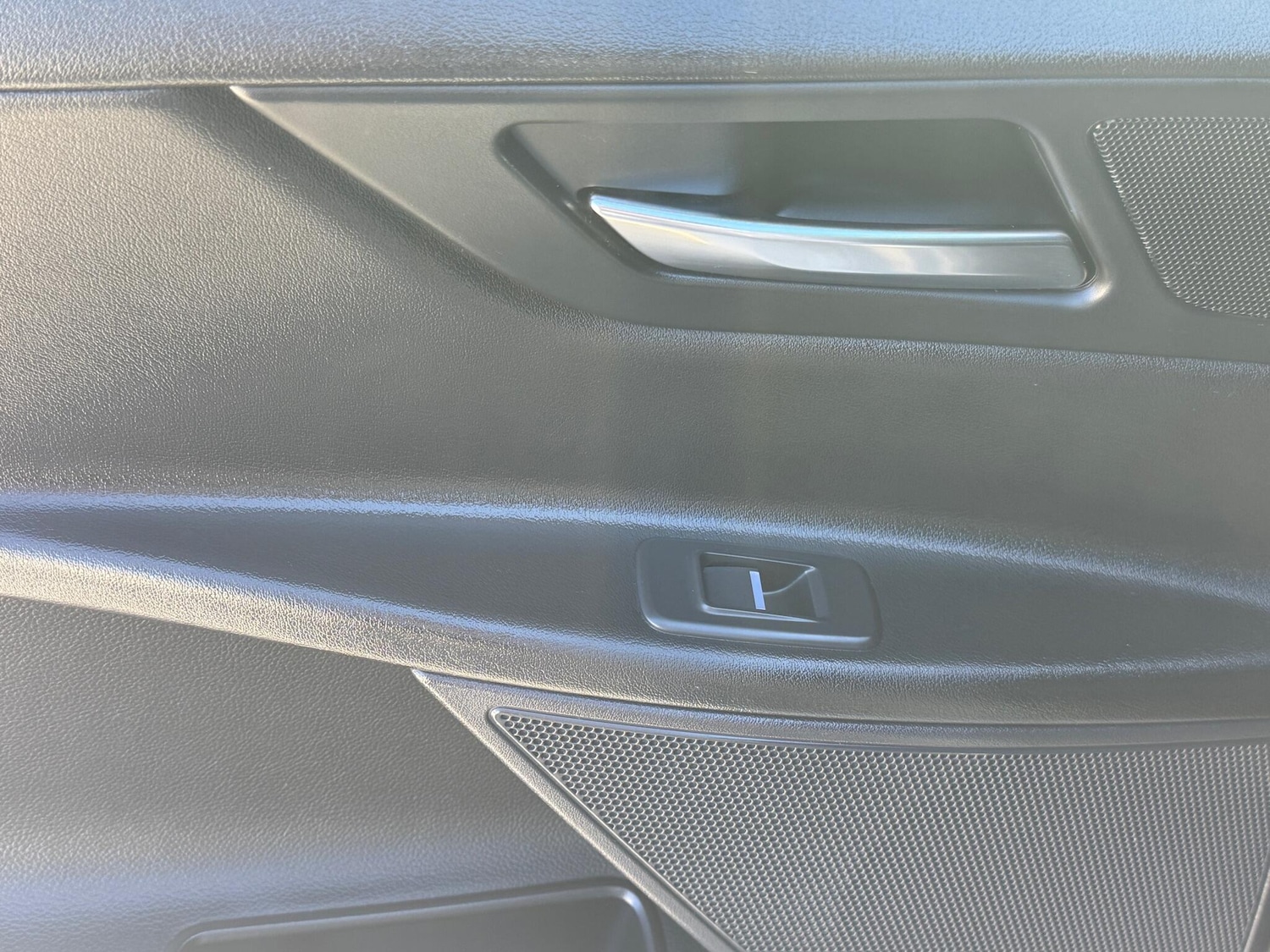 Used Jaguar XE 2016 for sale - 77925449: Photo 46